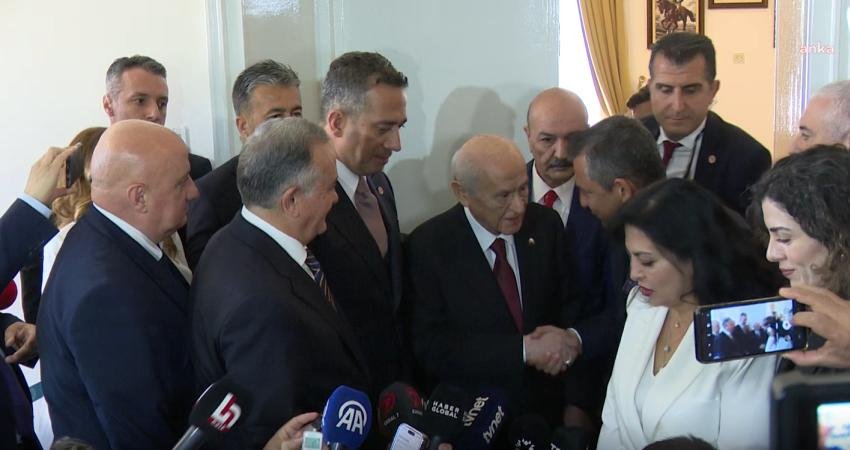 CHP Genel Başkanı Özgür Özel, MHP Genel Başkanı Devlet Bahçeli’yi