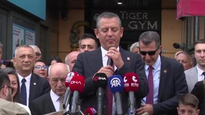 CHP Genel Başkanı Özgür Özel, partisinin Kütahya İl Başkanlığında, "Muhataplarımızla