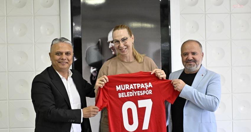 Muratpaşa Belediyespor, yeni bir döneme hazırlanıyor. Bu sezon, Kadınlar 2.