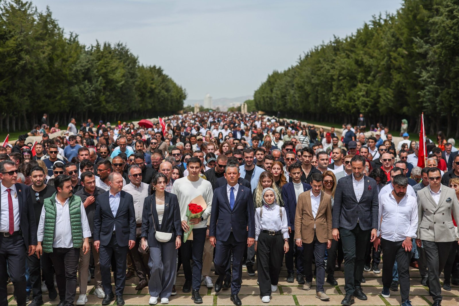 19-mayis-ataturku-anma-genclik-ve-spor-bayrami-etimesgutta-coskuyla-kutlandi