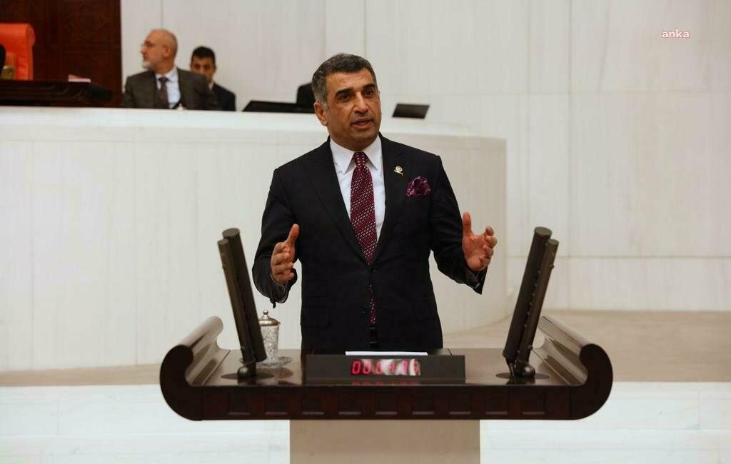 CHP Elazığ Milletvekili Gürsel Erol, kayyum uygulamalarını eleştirerek, “Bu, DEM Parti’li bir