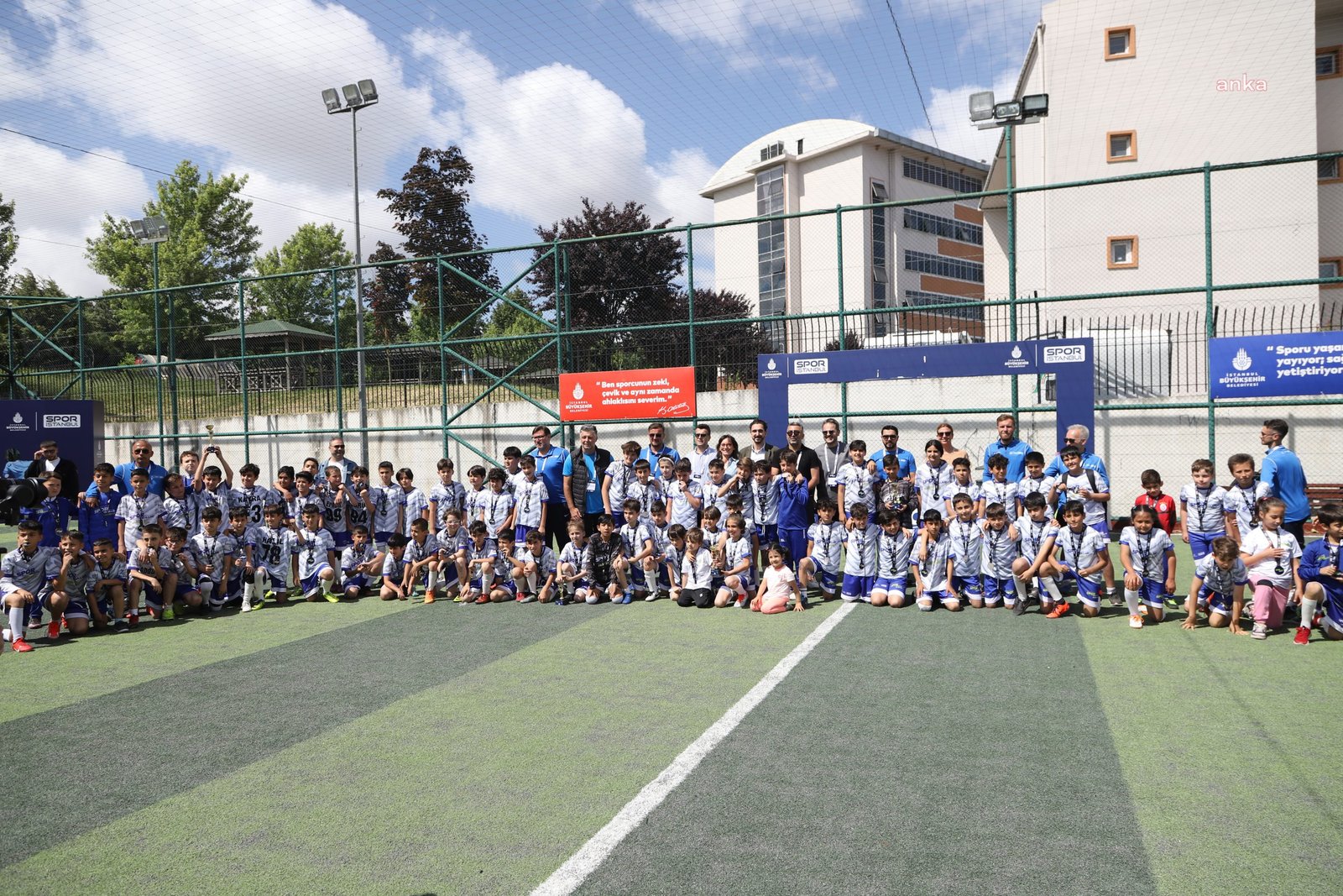 spor-istanbuldan-kuluplere-33-sporcu-daha-2