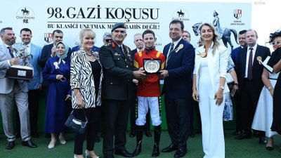 Bu yıl 98’incisi düzenlenen Gazi Koşusu’nu Akın Sözen'in jokeyliğini yaptığı