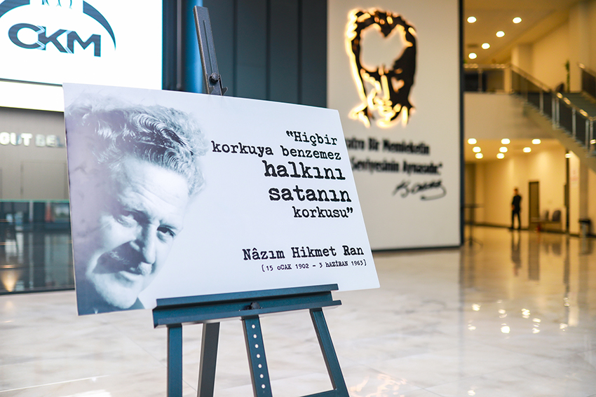 Ebediyete yolculuğunun 61. Yılında büyük şair Nazım Hikmet Ran, Etimesgut