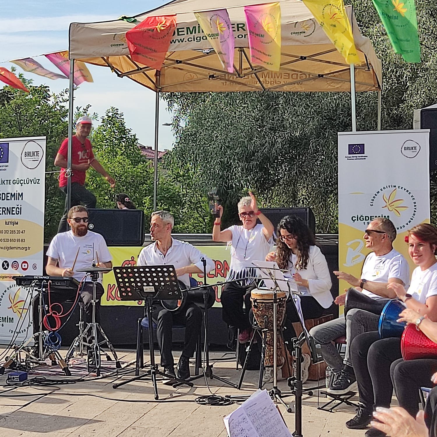 cigdemim-dernegi-19-komsuluk-gunu-panayiri