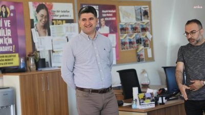Ataşehir Belediye Başkanı Onursal Adıgüzel, personelini ziyaret ederek, bayramlarını kutladı.