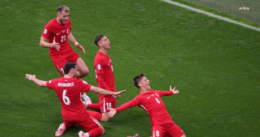 Avrupa Futbol Şampiyonası'nda grup etabındaki ilk maçlar F grubunda oynanan