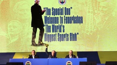 Fenerbahçe ile iki yıllık sözleşmeye imza atan Portekizli teknik direktör