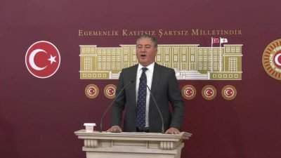 CHP Grup Başkanvekili Murat Emir, TBMM'de düzenlediği basın toplantısında MHP