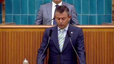CHP Genel Başkanı Özgür Özel, grup toplantısında, "DEDAŞ'ın Şanlıurfa'ya ettiğini
