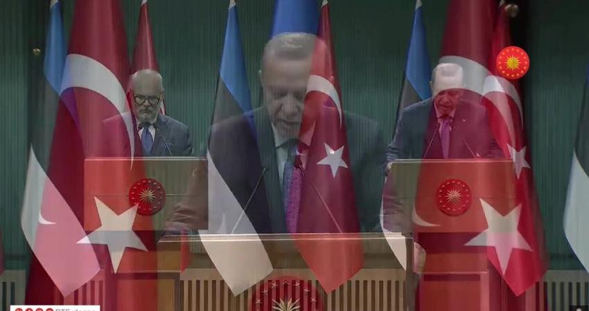 Cumhurbaşkanı Recep Tayyip Erdoğan, Estonya Cumhurbaşkanı Alar Karisi ile birlikte düzenlenen ortak