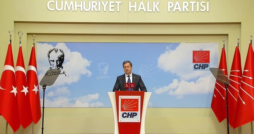 CHP Sözcüsü Deniz Yücel, "Sayın Ömer Çelik açıklamasında bazı belediyelerle ilgili
