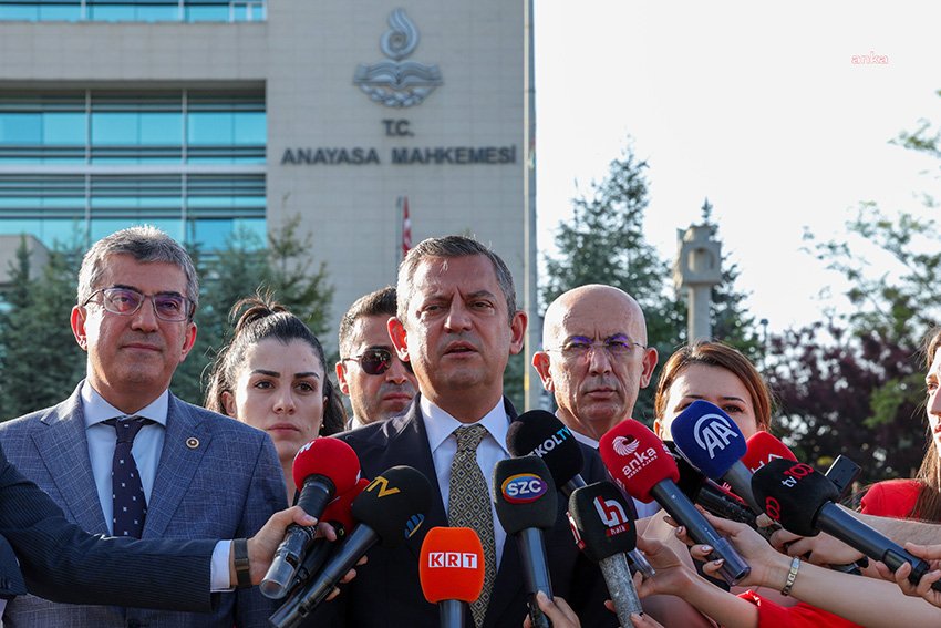 ozgur-ozel-aym-baskani-ozkayayi-ziyaret-etti-parti-olarak-aymnin-uzerine-titizleniyoruz-aymyi-hice-sayan-kim-olursa-karsisinda-bizleri-bulacaktir