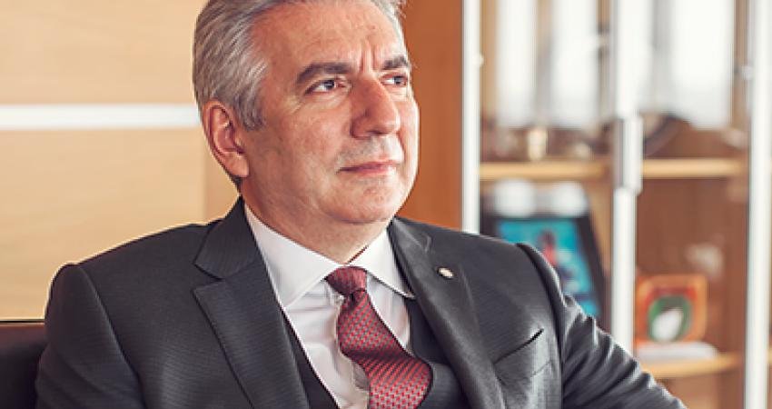 Elektriğe yapılan zamma toplumun değişik kesimlerinden olduğu gibi iş dünyasından