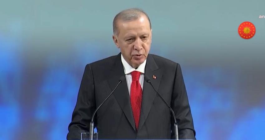 Cumhurbaşkanı Recep Tayyip Erdoğan, Madrid’de Türkiye- İspanya İş Forumu’nda yaptığı