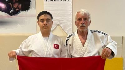 Eskişehir Büyükşehir Gençlik ve Spor Kulübü’nün sporcusu Mehmet Yiğit Atmaca,