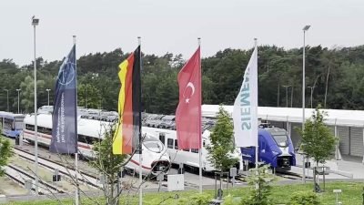 İstanbul Büyükşehir Belediye (İBB) Başkanı Ekrem İmamoğlu, İstanbul’daki metro hatlarını