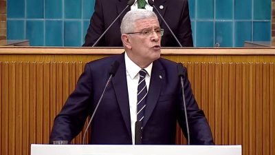 İYİ Parti Genel Başkanı Müsavat Dervişoğlu, iktidarın "Türkiye Milleti" yaratmaya