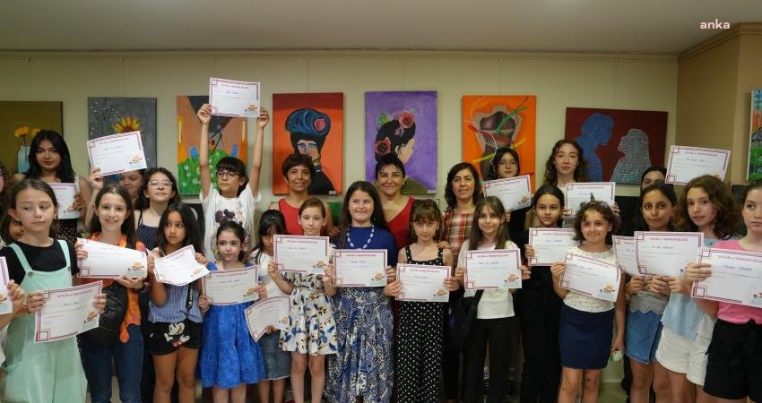 Kartal Belediyesi kreş öğrencilerinin ve Hasat Sanat Atölyesi öğrencilerinin hazırladığı