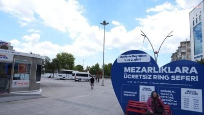 Kartal Belediyesi Kurban Bayramı dolayısıyla, vefat eden yakınlarını ziyaret etmek