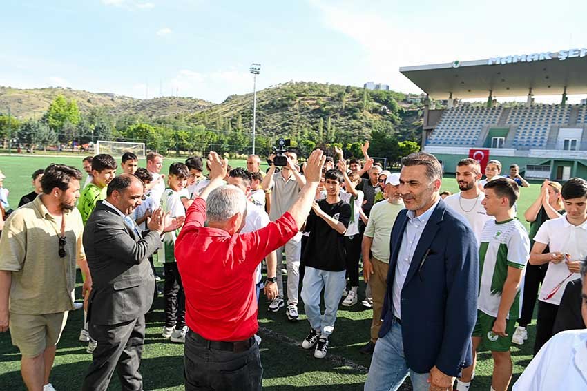 Mamak Belediyesi’nin Boks, Futbol, Dart, Masa Tenisi takımları ile Sayokan