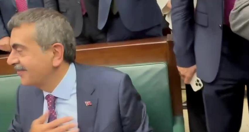 Milli Eğitim Bakanı Yusuf Tekin, Mecliste gazetecilerin sorularını yanıtladı. Tekin,