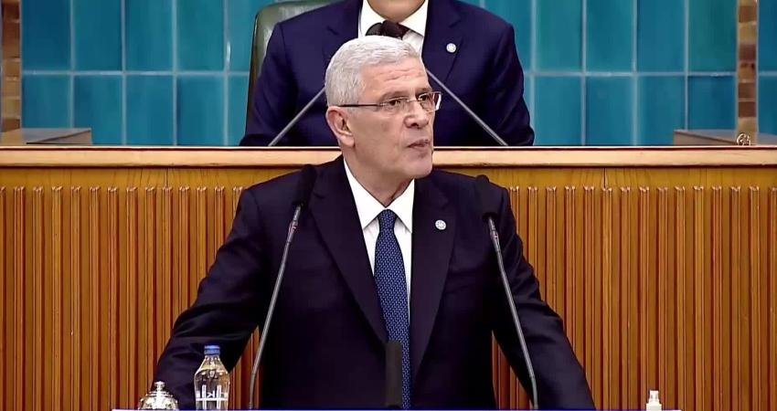 İYİ Parti Genel Başkanı Müsavat Dervişoğlu, TBMM'de grup toplantısında, Hakkari