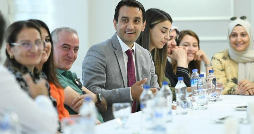 Millî Eğitim Bakanlığı, kadrolu öğretmenlerin iller arası isteğe bağlı yer