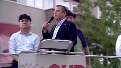  CHP Genel Başkanı Özgür Özel, Tekirdağ'ın Hayrabolu ilçesinde düzenlenen ''Buğday