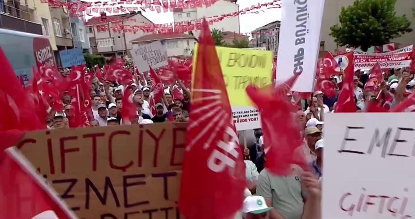 CHP Genel Başkanı Özgür Özel, partisince Tekirdağ'da düzenlenen ‘Buğday Mitingi’nde
