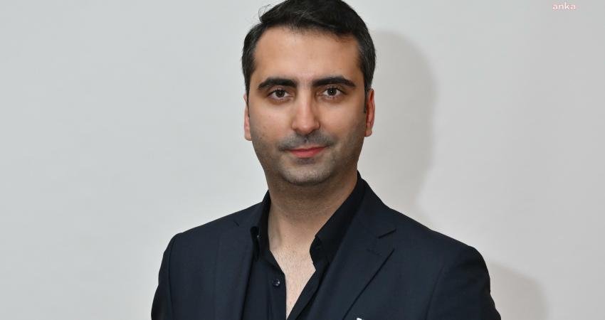 Marka Geliştirme ve Sosyal Medya Uzmanı Berat Kızılel, Instagram’ın ergenlik