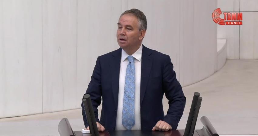 DEM Parti'nin kayyum yolsuzluklarının araştırılması amacıyla verdiği grup önergesinde AKP