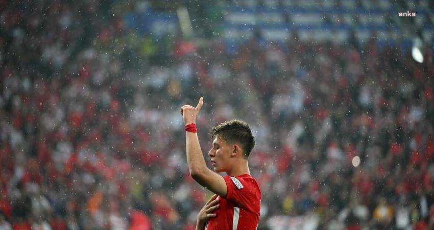 Türkiye Futbol Federasyonu'ndan (TFF), Çekya maçı öncesine antrenmanını A Milli