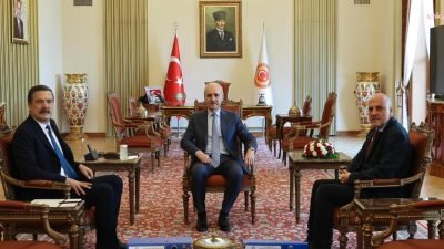 Türkiye İşçi Partisi (TİP) Genel Başkanı Erkan Baş ve TİP