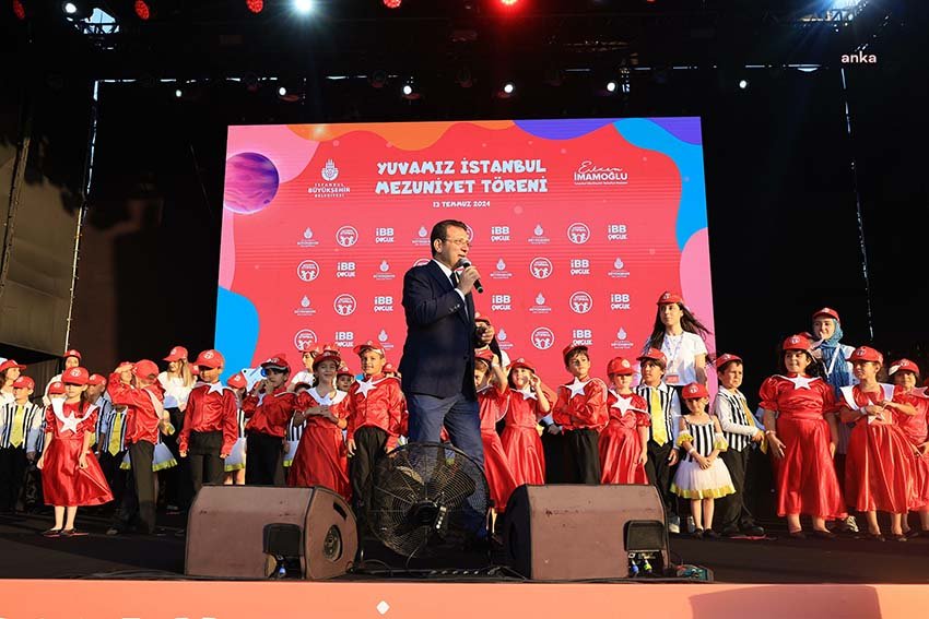 yuvamiz-istanbul-mezuniyet-toreninde-konusan-imamoglu-yok-oyle-kanal-manal-kres-herkesi-yener