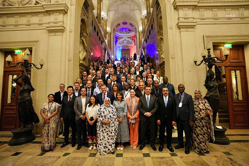 ekrem-imamoglu-istanbul-iklim-degisikligine-karsi-avrupanin-en-savunmasiz-kiyi-sehri-haline-geliyor