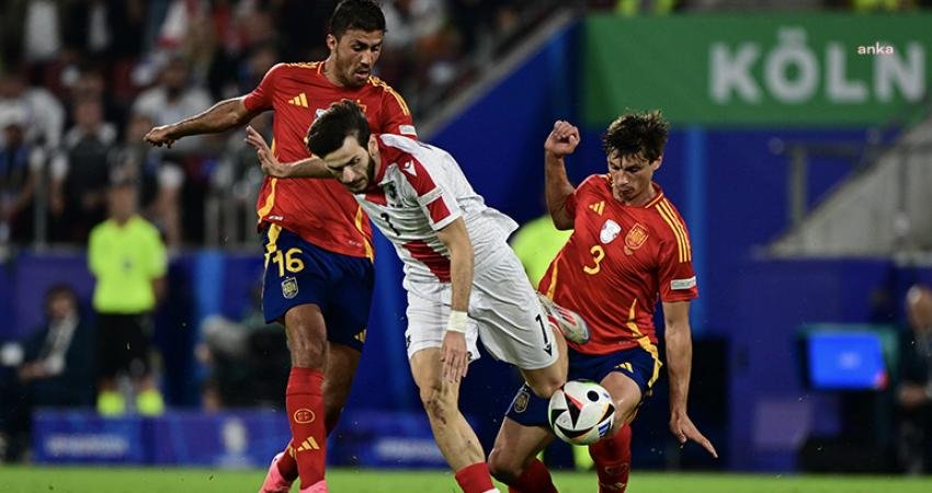 2024 Avrupa Futbol Şampiyonası’nda İngiltere, Slovakya’yı 2-1, İspanya Gürcistan’ı 4-1