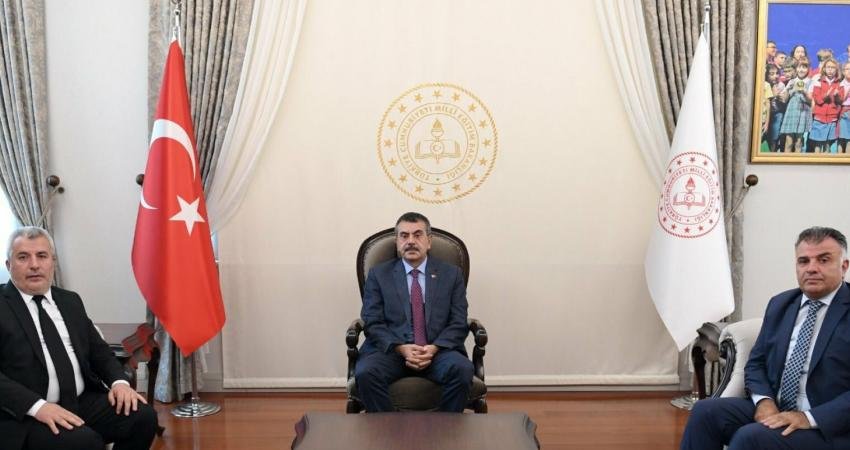 ÖSYM Başkanı Ali Ersoy, Millî Eğitim Bakanı Yusuf Tekin'e 2024