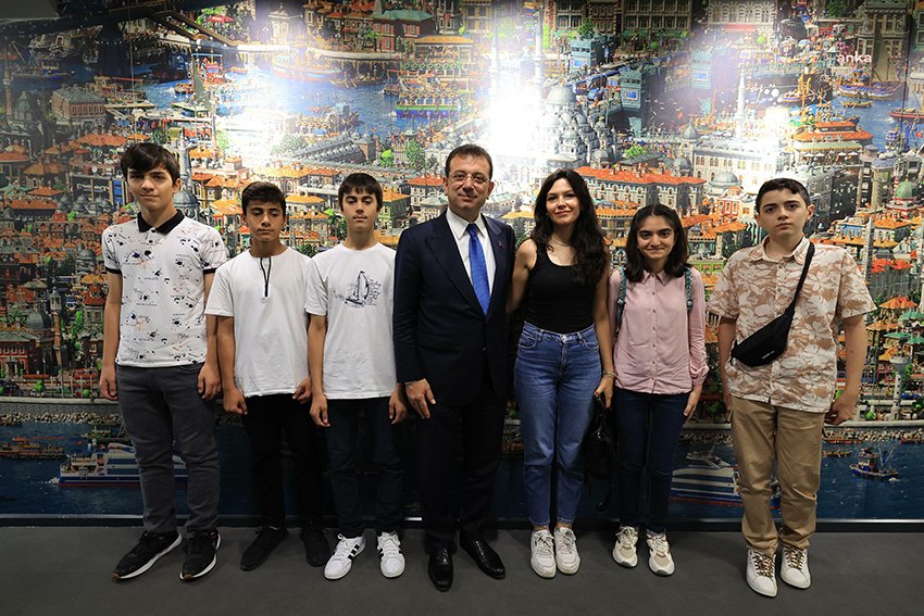 imamoglu-lgs-birincileriyle-bulustu-iyi-egitimle-daha-guclu-bir-ulke-ve-millet-olabiliyoruz