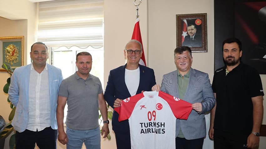 thf-baskani-kilic-aydinda-hentbolu-turkiyede-gelistirmeye-devam-edecegiz