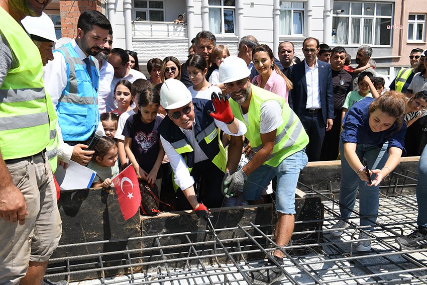 “Her mahalleye bir kreş” hedefi doğrultusunda çalışmalarını sürdüren Esenyurt Belediye