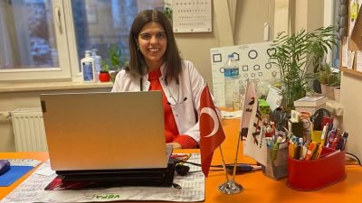 Aile Hekimleri Dernekleri Federasyonu Başkanı Dr. Türkü Yağmur Nehir, yaz