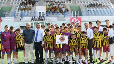 Mamak Belediyesi Amatör Kulüpler Futbol Turnuvası başladı. Mamak’ta bulunan on