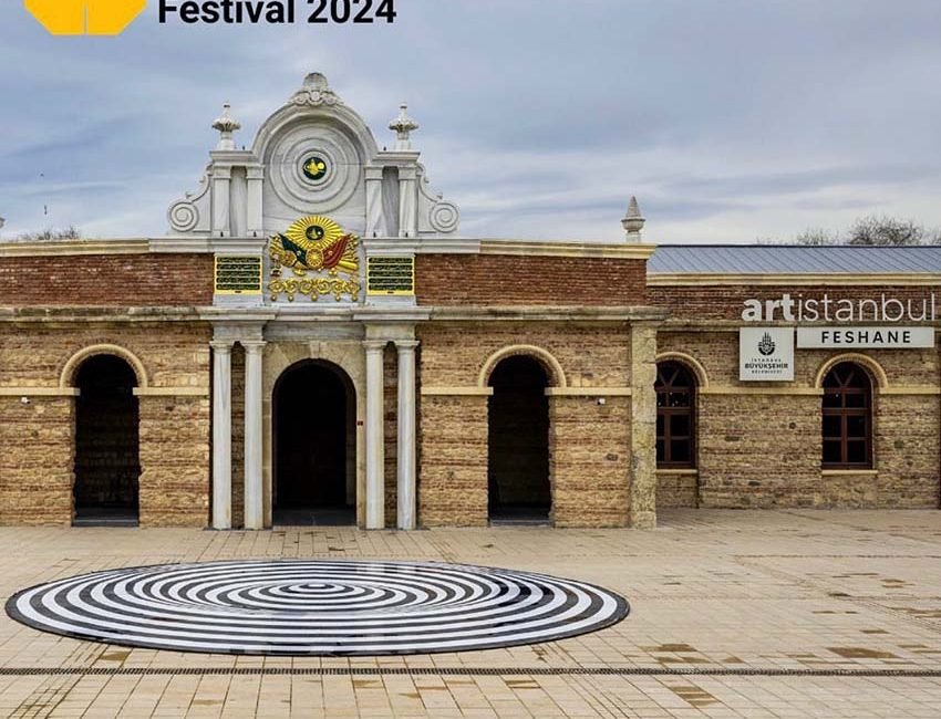 İstanbul’un kamusal alandaki en büyük kültür-sanat odağı Artİstanbul Feshane, dünyanın