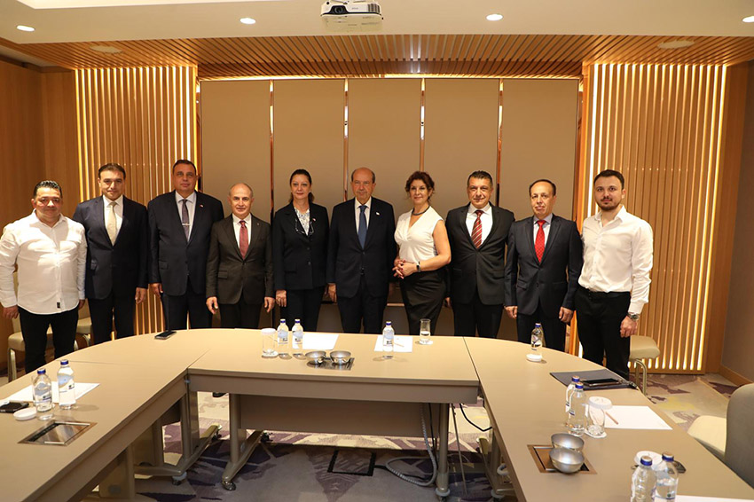 kktc-cumhurbaskani-ersin-tatar-dmw-uluslararasi-diplomatlar-birliginin-onursal-baskani-oldu