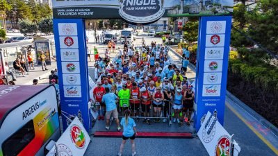 Niğde Yarı Maratonu, Şehit Ömer Halisdemir anısına koşuldu, dereceye girenlere