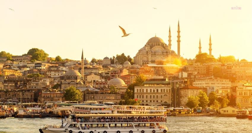 İBB Afet İşleri Dairesi Başkanlığı AKOM, ‘tehlikeli sıcaklık’ uyarısı yaptı.