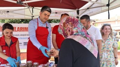 Ataşehir Belediye Başkanı Onursal Adıgüzel, Muharrem ayı dolayısıyla ilçede düzenlenen