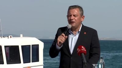 CHP Genel Başkanı Özgür Özel, Hazine ve Maliye Bakanı Mehmet