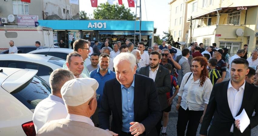 Beykoz Belediye Başkanı Alaattin Köseler, 'Mahalle Buluşmaları' kapsamında Çiğdem Mahallesi